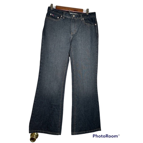 NWT Tommy Hilfiger Denim Jeans Woman’s 8 bootcut NEW Blue 31 inseam ladies - Picture 2 of 5